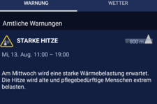 Bildschirmfoto der DWD-Warnapp vom 12-8-25 mit einer Hitzewarnung der Stufe 1 für Mittwoch 13-8-25 in der Zeit von 11-19 Uhr