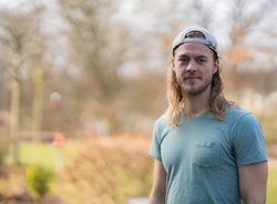 Foto von Julian Schlumberger, Co-Fraktionsvorsitzender der GRÜNEN im Rat der Stadt Göttingen