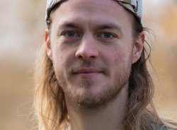 Foto von Julian Schlumberger, Co-Fraktionsvorsitzender der GRÜNEN im Rat der Stadt Göttingen