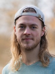 Foto von Julian Schlumberger, Co-Fraktionsvorsitzender der GRÜNEN im Rat der Stadt Göttingen